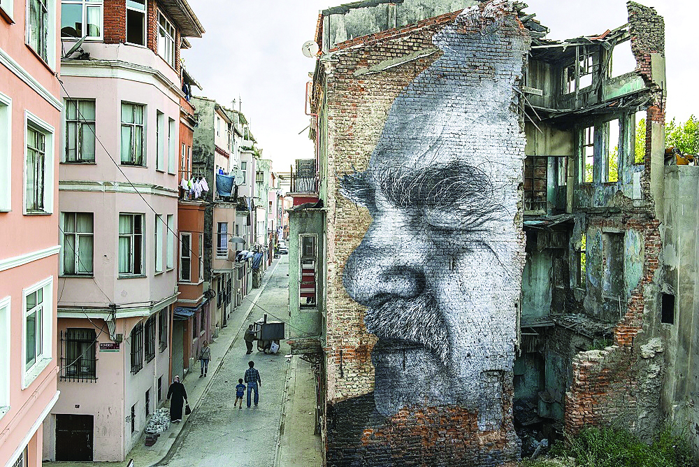 JR’s art: 