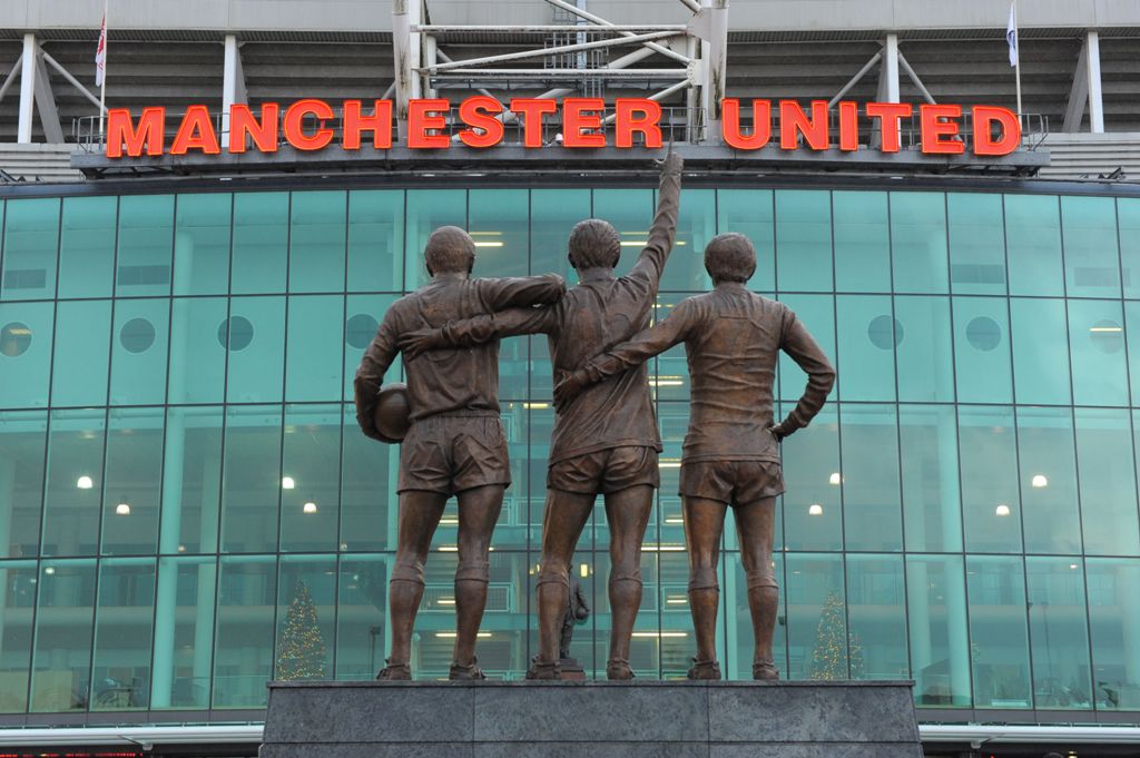 (FILES) This file photo taken on December 10, 2011 shows a general view of Old Trafford stadium in Manchester, north-west England.  AFP / ANDREW YATES 