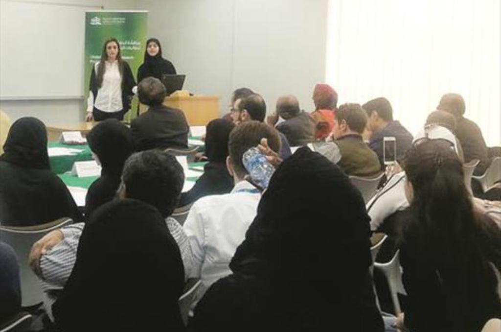 Ilham Ajaj and Tala Ismail presenting their project