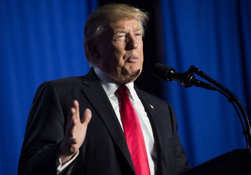 US President Donald Trump ordered work to begin on planning and building a wall on the Mexican border, saying 