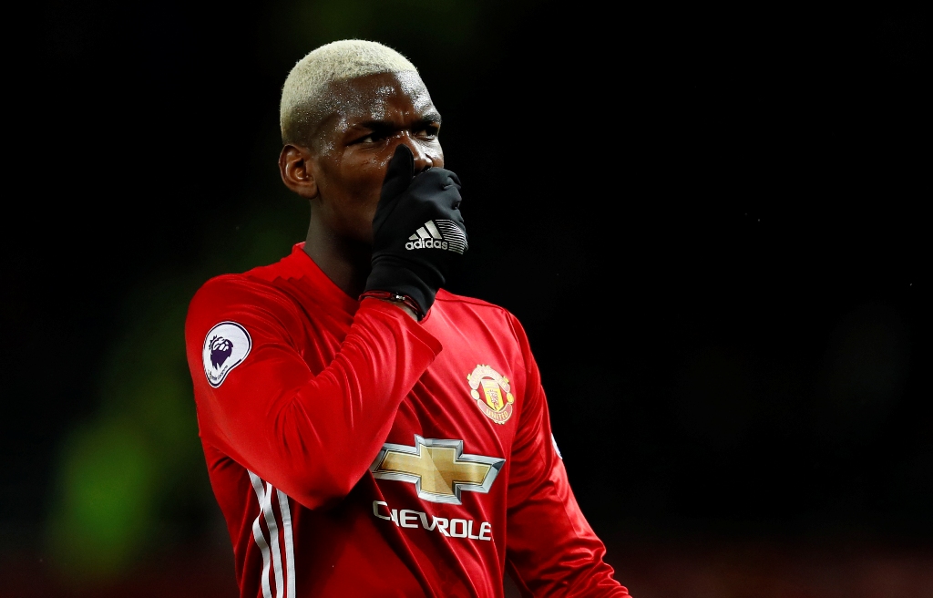 Manchester United's Paul Pogba looks dejected Action Images via Reuters / Jason Cairnduff
