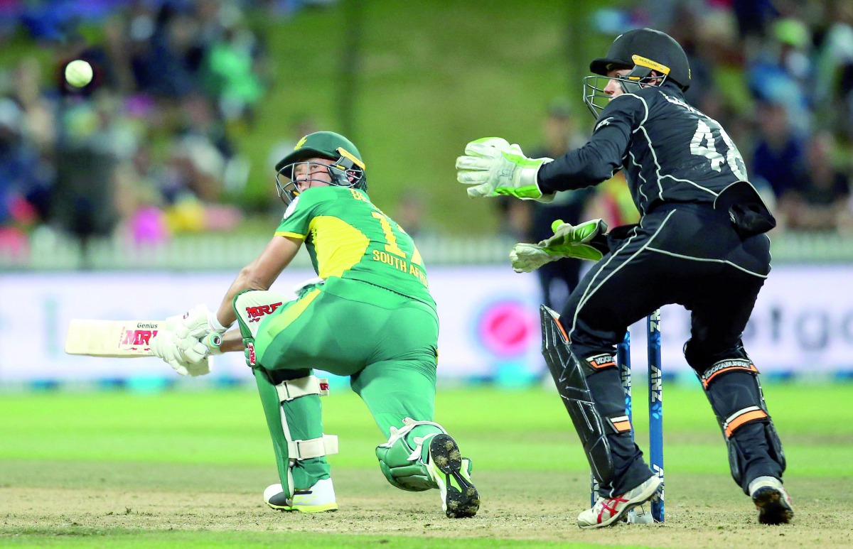 AB de Villiers of South Africa plays a shot as New Zealand wicketkeeper Tom Latham watches the ball during their first ODI played at Seddon Park in Hamilton yesterday.