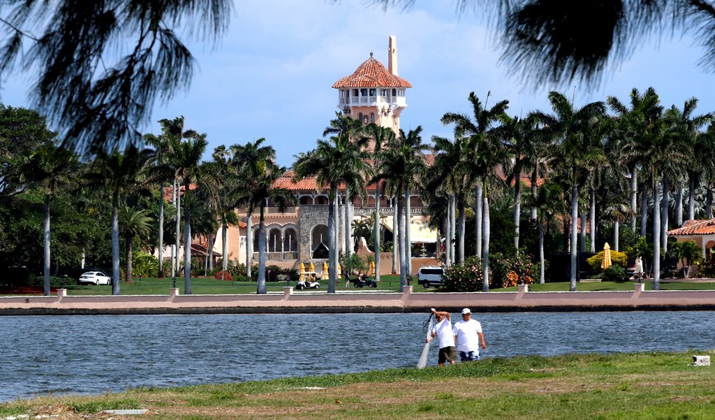 FILE PHOTO: US President Donald Trump's Mar-a-Lago estate in Palm Beach is seen from West Palm Beach, Florida, US, as Trump prepared to return to Washington after a weekend at the estate, March 5, 2017. Reuters/Joe Skipper/File Photo