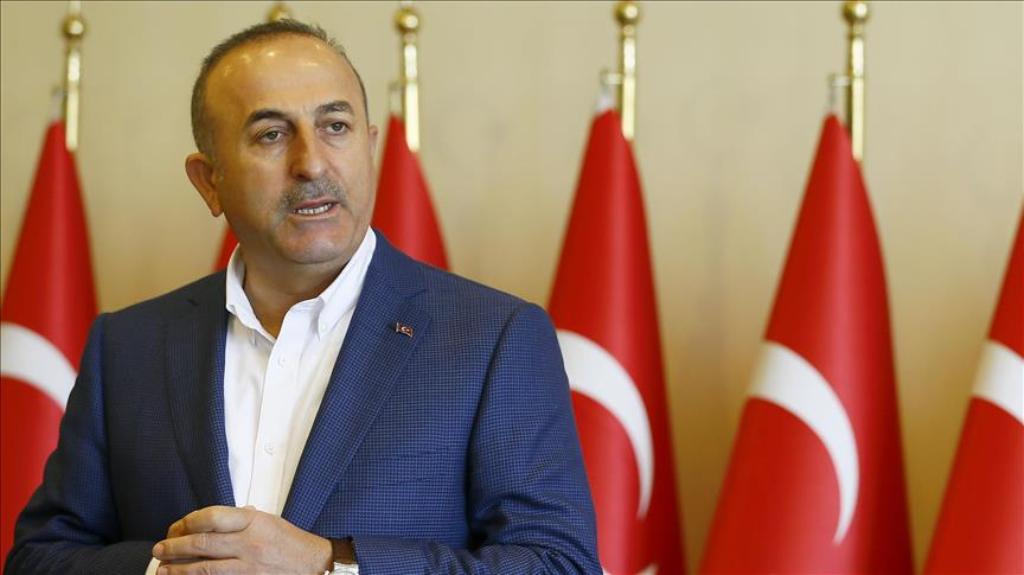 IZMIR, TURKEY - APRIL 1 : Turkish Foreign Minister Mevlut Cavusoglu speaks to journalist during his visit to Governorship of Izmir on April 1, 2017 in Turkey. ( Cem Öksüz - Anadolu Agency ).