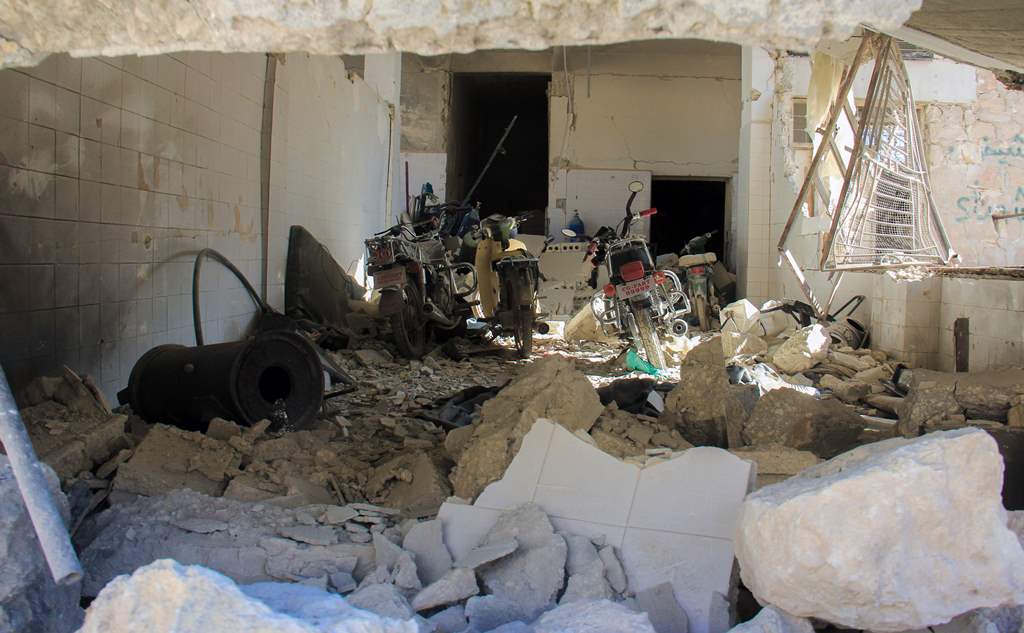 A picture taken on April 4, 2017 shows destruction at a hospital in Khan Sheikhun, a rebel-held town in the northwestern Syrian Idlib province, following a suspected toxic gas attack. AFP / Omar haj kadour
