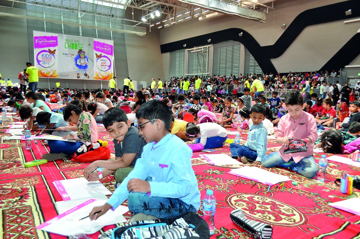Children at the drawing contest Expressions organised by Babyshop.