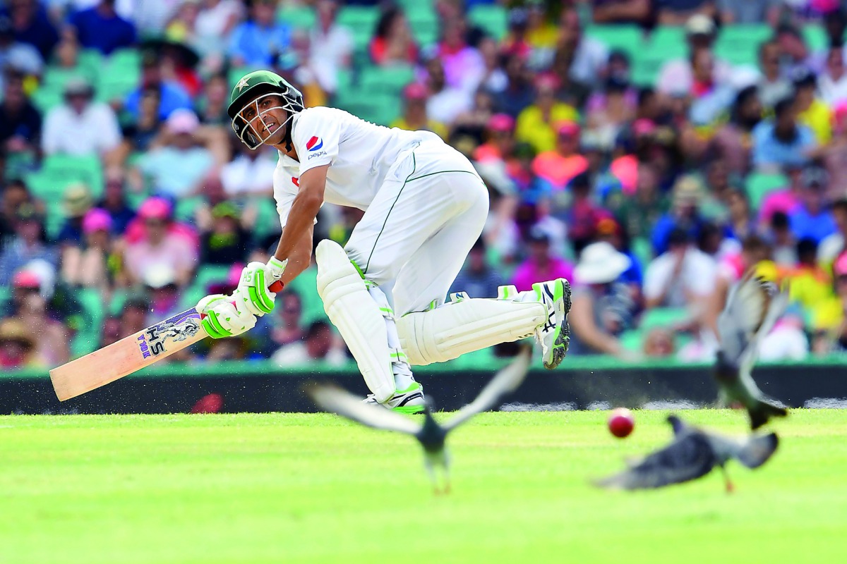 Pakistan's Younis Khan bats against Australia during their third cricket Test match at the SCG in Sydney in this January 4, 2017 file photo.