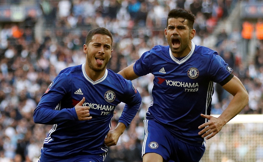 Chelsea's Eden Hazard celebrates scoring their third goal with Diego Costa. Reuters / Peter Nicholls
