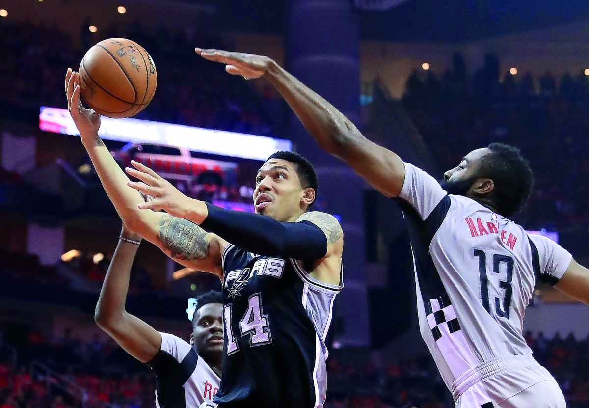 Danny Green of the San Antonio Spurs shoots against Houston Rockets during Game Six of the NBA Western Conference semi-finals on Thursday.