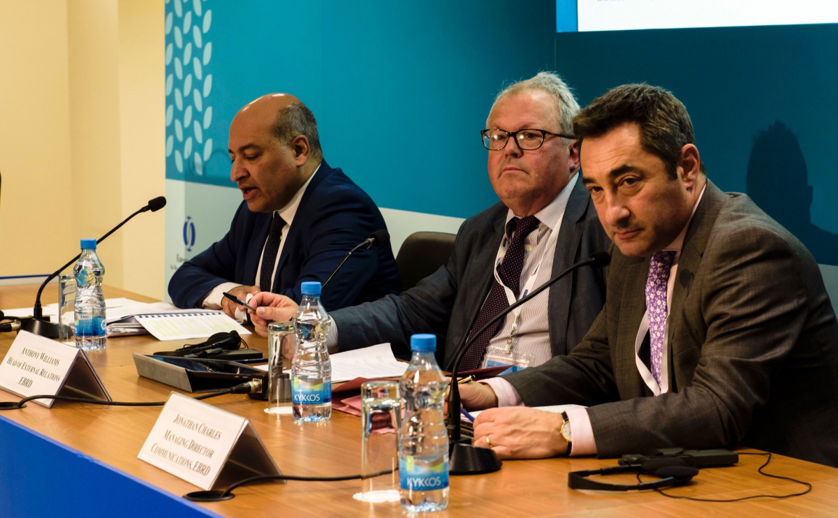 European Bank for Reconstruction and Development (EBRD) President Suma Chakrabarti (left) speaks at a press conference with EBRD Head of External Relations, Anthony Williams (centre); and EBRD Managing Director Communications, Jonathan Charles ; in Nicosi