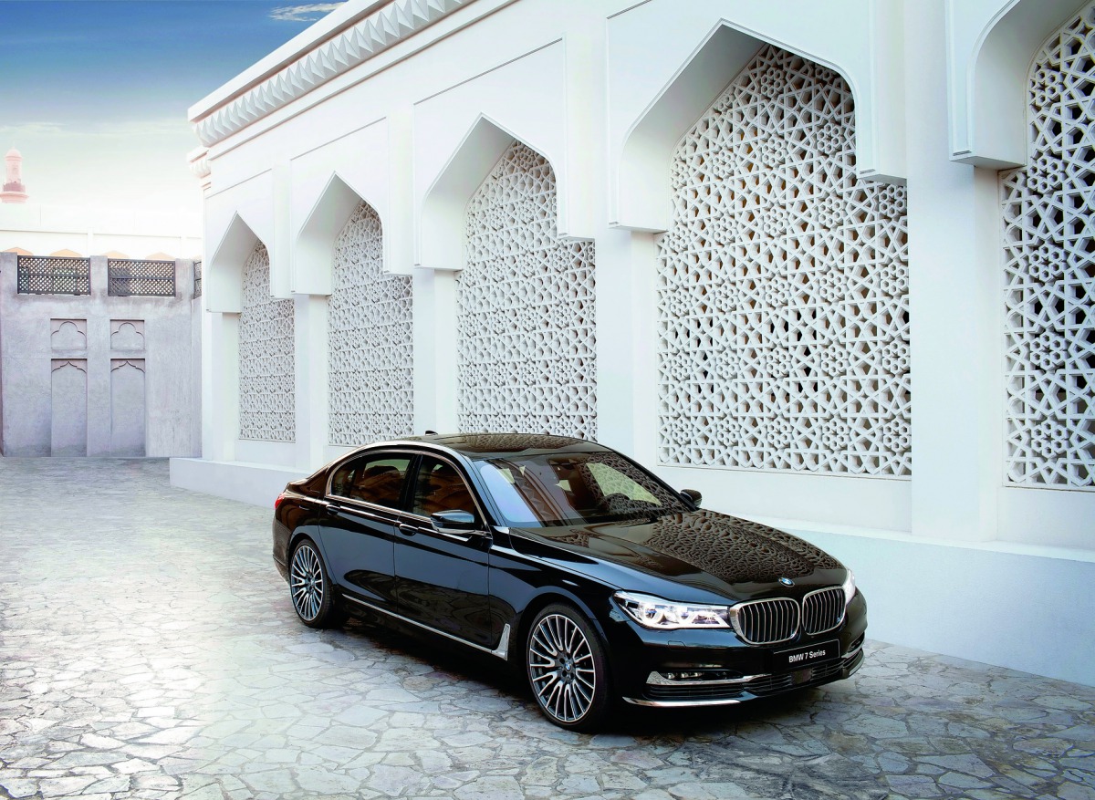 The BMW 7 Series is the world’s most successful model series in this premium segment. 