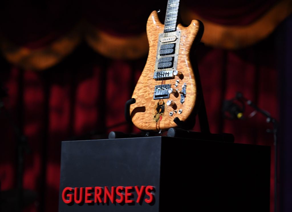 Jerry Garcia's guitar is auctioned on May 31, 2017 in Brooklyn, New York. AFP / ANGELA WEISS