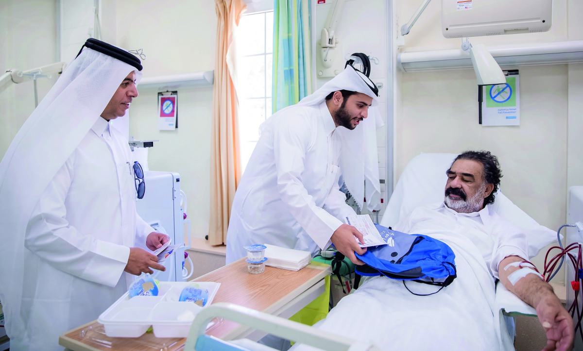 AZF delegation with patients at Fahad Bin Jassim Kidney Centre.