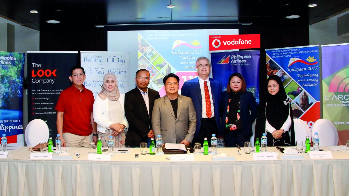 From left: Cultural Attache John Jiao, Kulinarya Qatar Chairperson Layla Bernal, UFOQ Chairman Ressie Fos, UFOQ Vice-Chairman and PIDC 2017 Organising Committee Chairperson Dr Alvin Abainza, The Look Company CEO Ed Burke, City Center Rotana Doha Events Ex