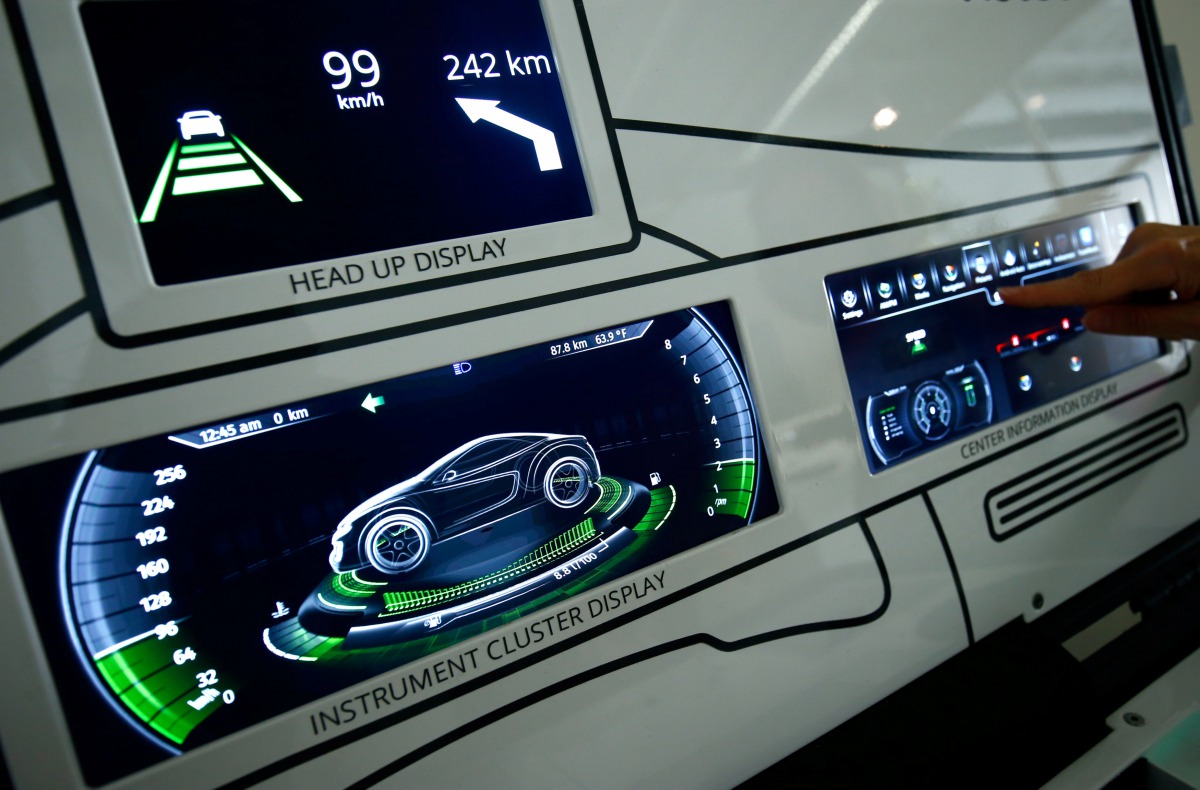 A 'SmartCore' dashboard is seen at the technical center of U.S. automotive supplier Visteon in Karlsruhe, Germany June 23, 2017. Picture taken June 23, 2017. (REUTERS/Ralph Orlowski)