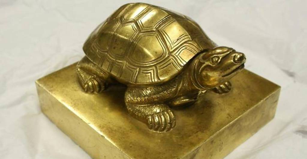 The repatriation of the Chosun dynasty antiques, dating from the 16th and 17th centuries, comes after years of campaigning by the South Korean government, which said they were stolen during the turbulent 1950-53 war AFP/str.