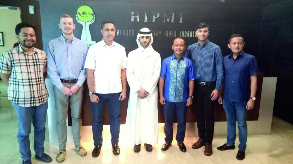 Georgetown students with board members of the Indonesian Young Entrepreneur Association.