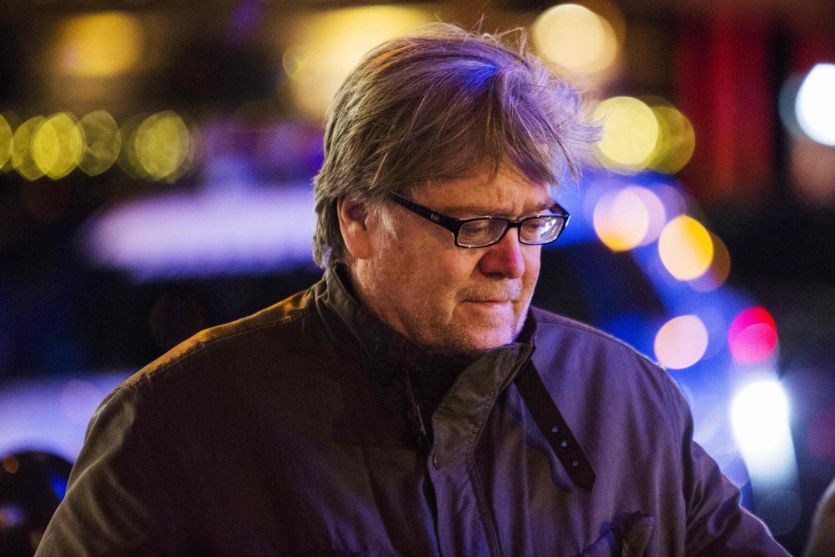 This file photo taken on December 10, 2016 shows Steve Bannon, chief strategist for Donal Trump, leaving after the motorcade of US President-elect arrived at Trump Tower on December 10, 2016 in New York. (AFP / Eduardo Munoz Alvarez)