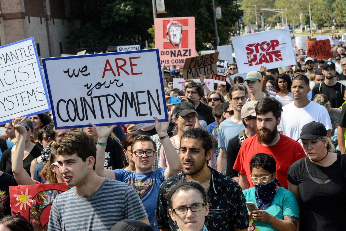 A large crowd of people march towards the Boston Commons to protest the Boston Free Speech Rally in Boston, MA, U.S., August 19, 2017. Reuters/Stephanie Keith