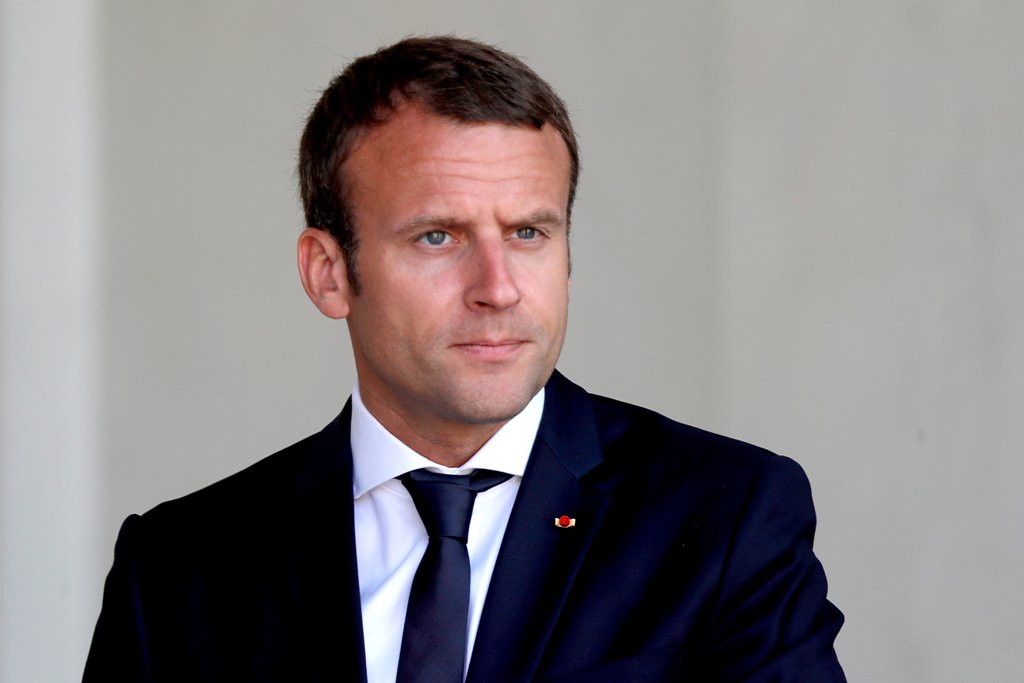 FILE PHOTO French President Emmanuel Macron waits for a guest at the Elysee Palace in Paris, France, June 28, 2017. Picture taken June 28, 2017. REUTERS/Charles Platiau/File Photo.