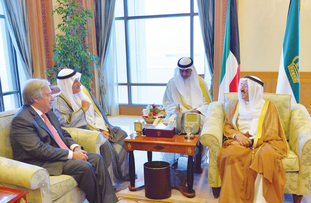 Kuwait Emir H H Sheikh Sabah Al Ahmad Al Jaber Al Sabah meeting with UN Secretary-General Antonio Guterres in Kuwait City, yesterday.