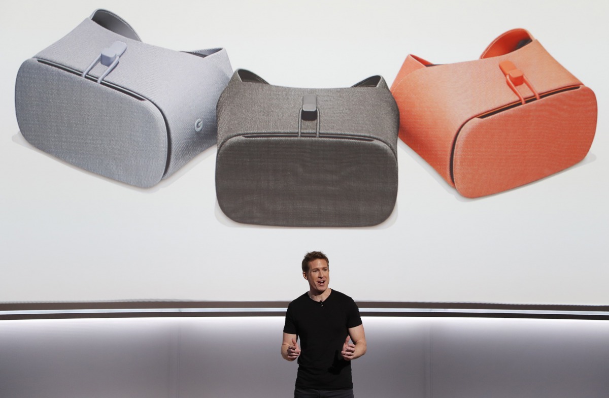 Google product manager Juston Payne speaks about Daydream View virtual reality headsets during a launch event in San Francisco, California, U.S. October 4, 2017. Reuters/Stephen Lam