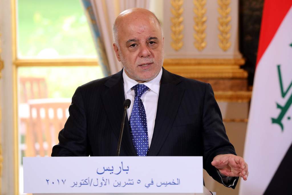 Iraqi Prime minister Haider al-Abadi gives a press conference following his meeting with French president at the Elysee palace in Paris, on October 5, 2017. / AFP / POOL / ludovic MARIN