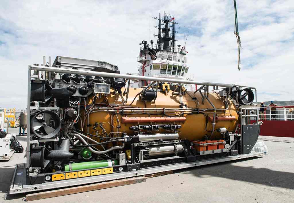 View of the Pressurized Rescue Module (PRM) a deep diving rescue vehicle of the Submarine Rescue Diving and Recompression System (SRDRS) to be mounted by U.S. Navy Undersea Rescue Command (URC) on the Sophie Siem vessel to support the Argentine government