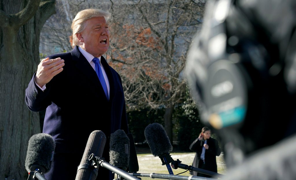U.S. President Donald Trump speaks as he departs for Camp David from the White House in Washington, U.S., January 5, 2018. REUTERS/Kevin Lamarque
