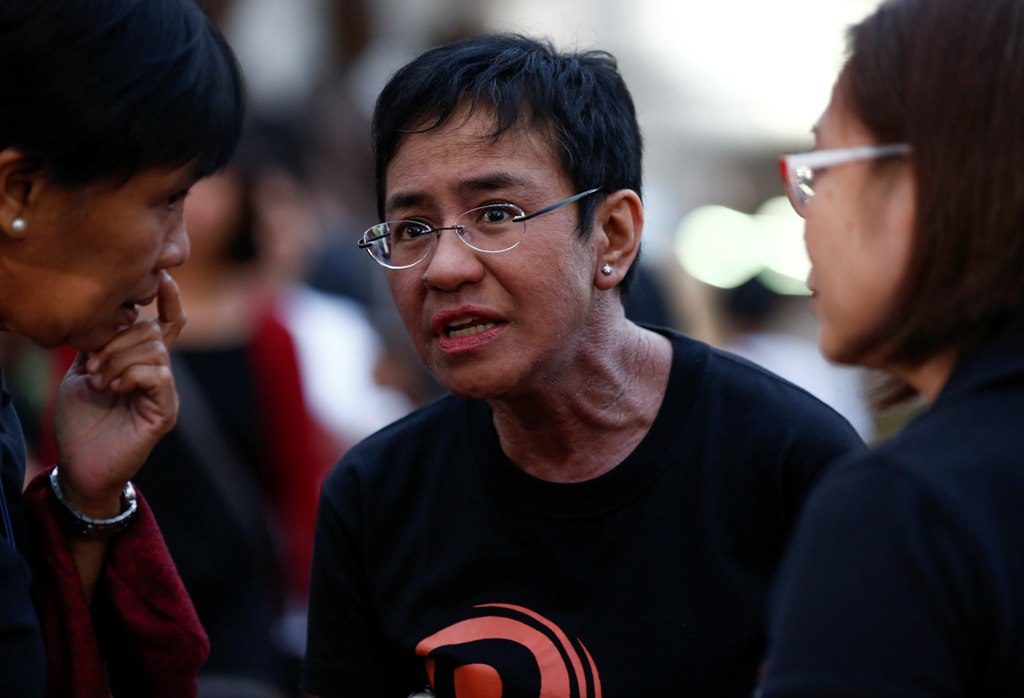Maria Ressa (C), Chief Executive Officer of online media website Rappler, arrives to join a demonstration calling for press freedom in Quezon City, east of Manila, Philippines 19 January 2018.  EPA/ROLEX DELA PENA