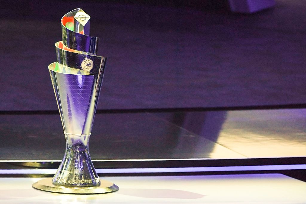 The competition's trophy is displayed during the UEFA Nations League draw at the headquarters of the European football organisation in Lausanne, on January 24, 2018. / AFP / Philippe DESMAZES