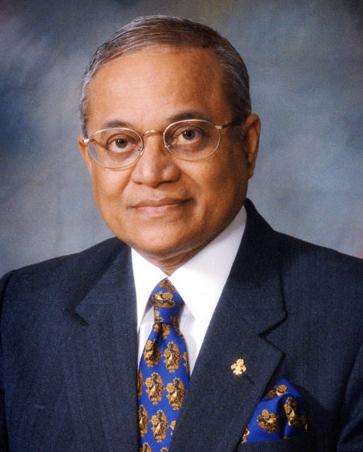 Maumoon Abdul Gayoom, who is Yameen's half-brother and ruled the country for 30 years until 2008, was arrested at his residence, along with his son-in-law.