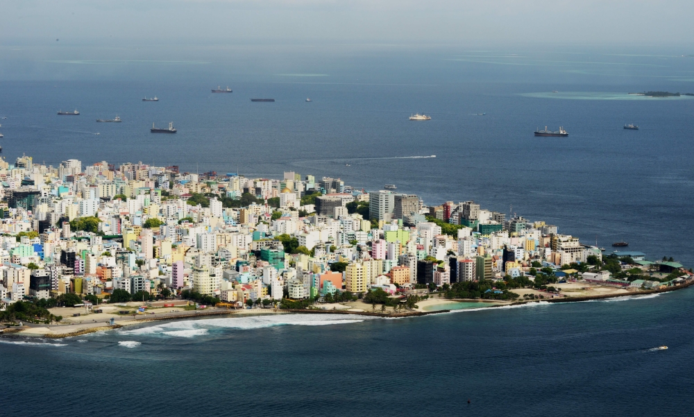 This file photo taken on September 11, 2013 shows an aerial view of the island of Male, capital of the Maldives.  AFP / Roberto Schmidt