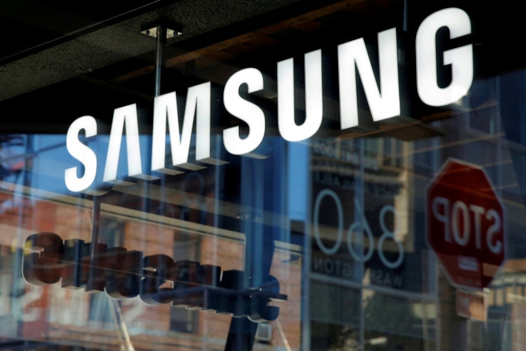File photo of a signage is seen at the samsung 837 store in the Meatpacking District of Manhattan, New York, US, October 10, 2016. REUTERS/Andrew Kelly/File Photo