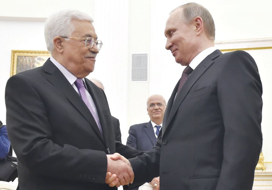 FILE PHOTO. Reuters