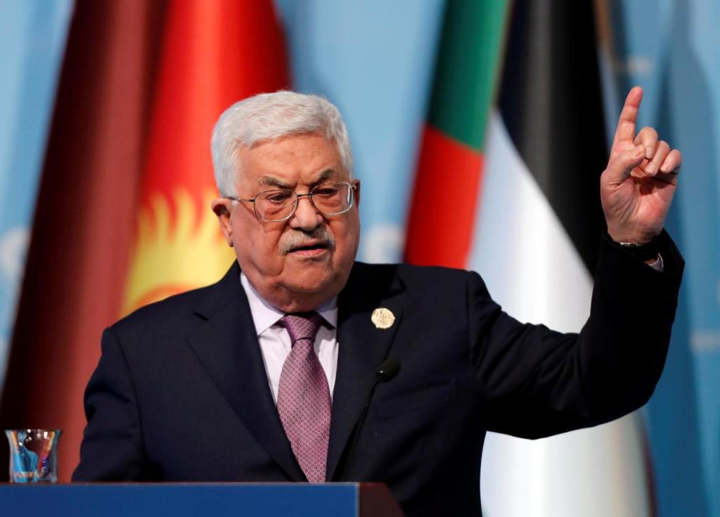 File photo of Palestinian President Mahmoud Abbas speaking during a news conference following the extraordinary meeting of the Organisation of Islamic Cooperation (OIC) in Istanbul, Turkey, December 13, 2017. REUTERS/Osman Orsal