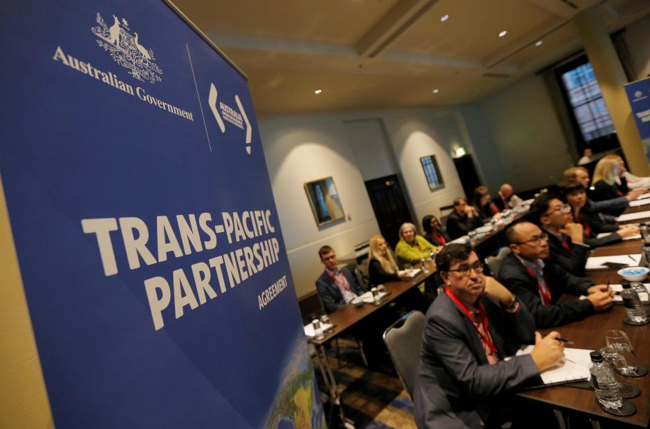 Delegates participate in the opening session of the Trans-Pacific Partnership senior leaders meeting in Sydney, Australia August 28, 2017. REUTERS/Jason ...
