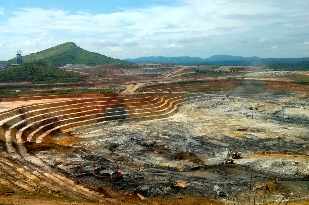 The KCD open pit gold mine, operated by Randgold, at the Kibali mining site in the Democratic Republic of Congo, May 1, 2014. Reuters/Pete Jones