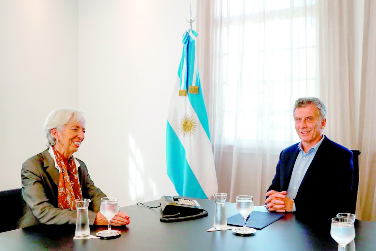 Argentina's President Mauricio Macri (R) meets with IMF Managing Director Christine Lagarde at Olivos presidential residence in Olivos, Buenos Aires on March 16, 2018. AFP / Davis Fernandez