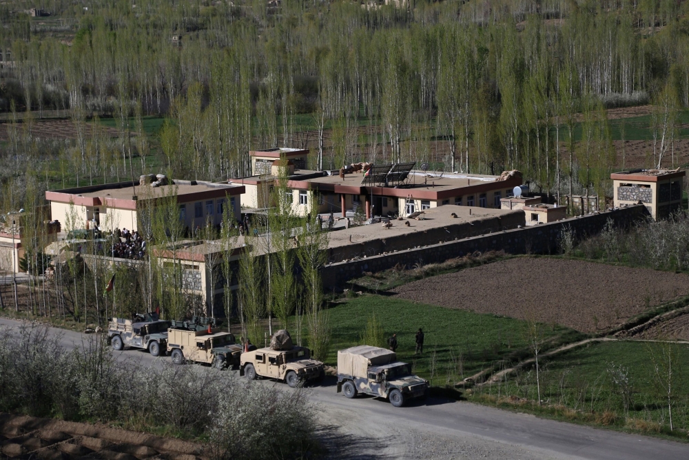 A general view shows the site of an attack by Taliban militants on a government compound in the Khwaja Omari district in the southeastern province of Ghazni on April 12, 2018. AFP / ZAKERIA HASHIMI
