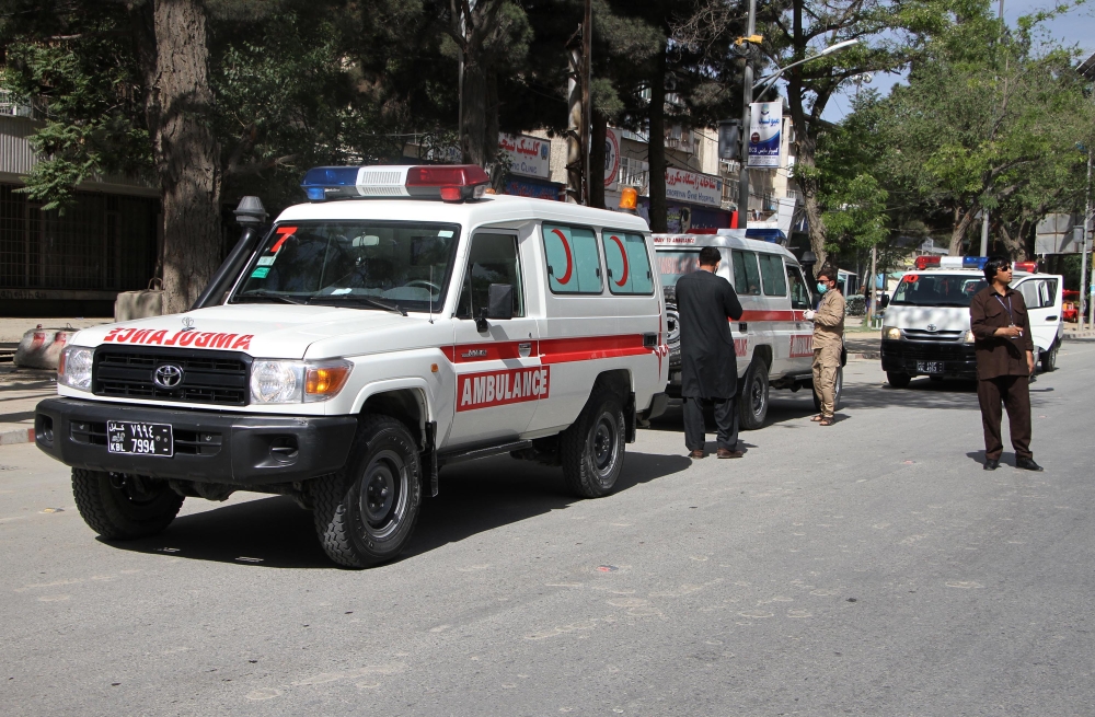 Ambulances arrive at the scene after twin explosions targeted central Kabul, Afghanistan on April, 30, 2018. At least 21 people were reported dead and 27 injured. Haroon Sabawoon - Anadolu 