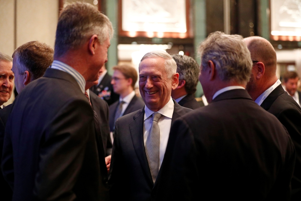 US Secretary of Defence Jim Mattis arrives to give an address at the IISS Shangri-la Dialogue in Singapore June 2, 2018. REUTERS/Edgar Su
