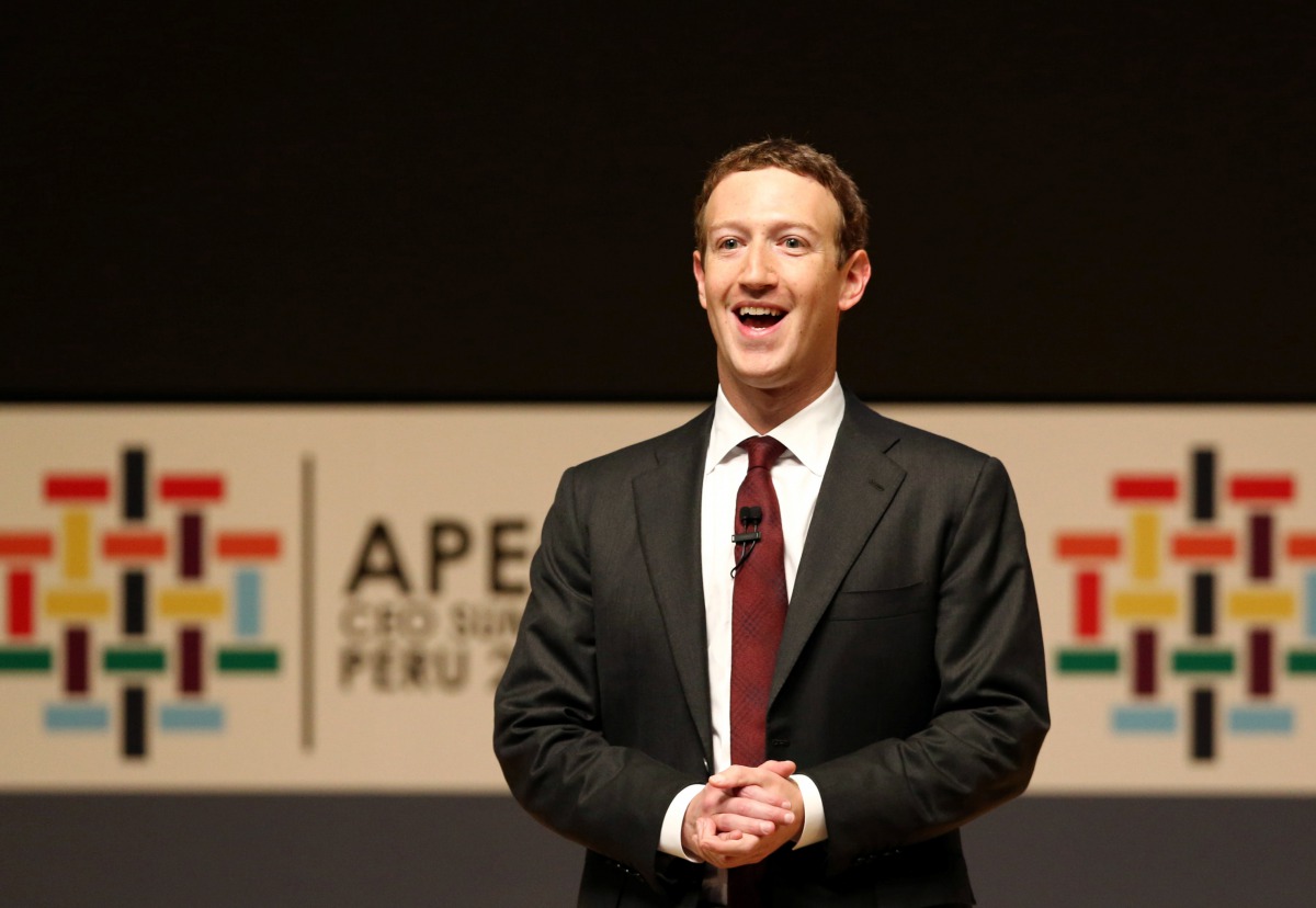 Facebook founder Mark Zuckerberg addresses the audience during a meeting of the APEC CEO Summit in Lima, Peru, November 19, 2016. Reuters / Mariana Bazo