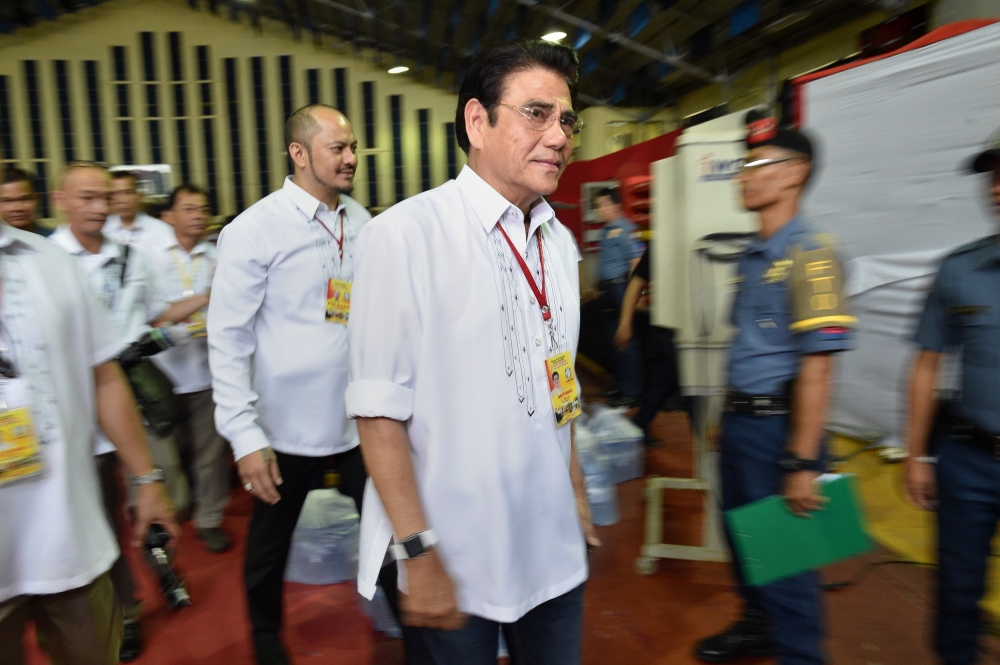 (FILE PHOTO) Tanauan mayor Antonio Halili.  AFP / TED ALJIBE
