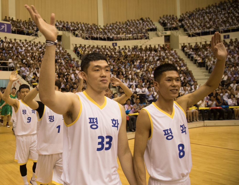 Peace team formed with a mixture of North and South Korean men players arrive at a gym in Pyongyang, North Korea, July 4, 2018. Korea Pool/Yonhap via REUTERS