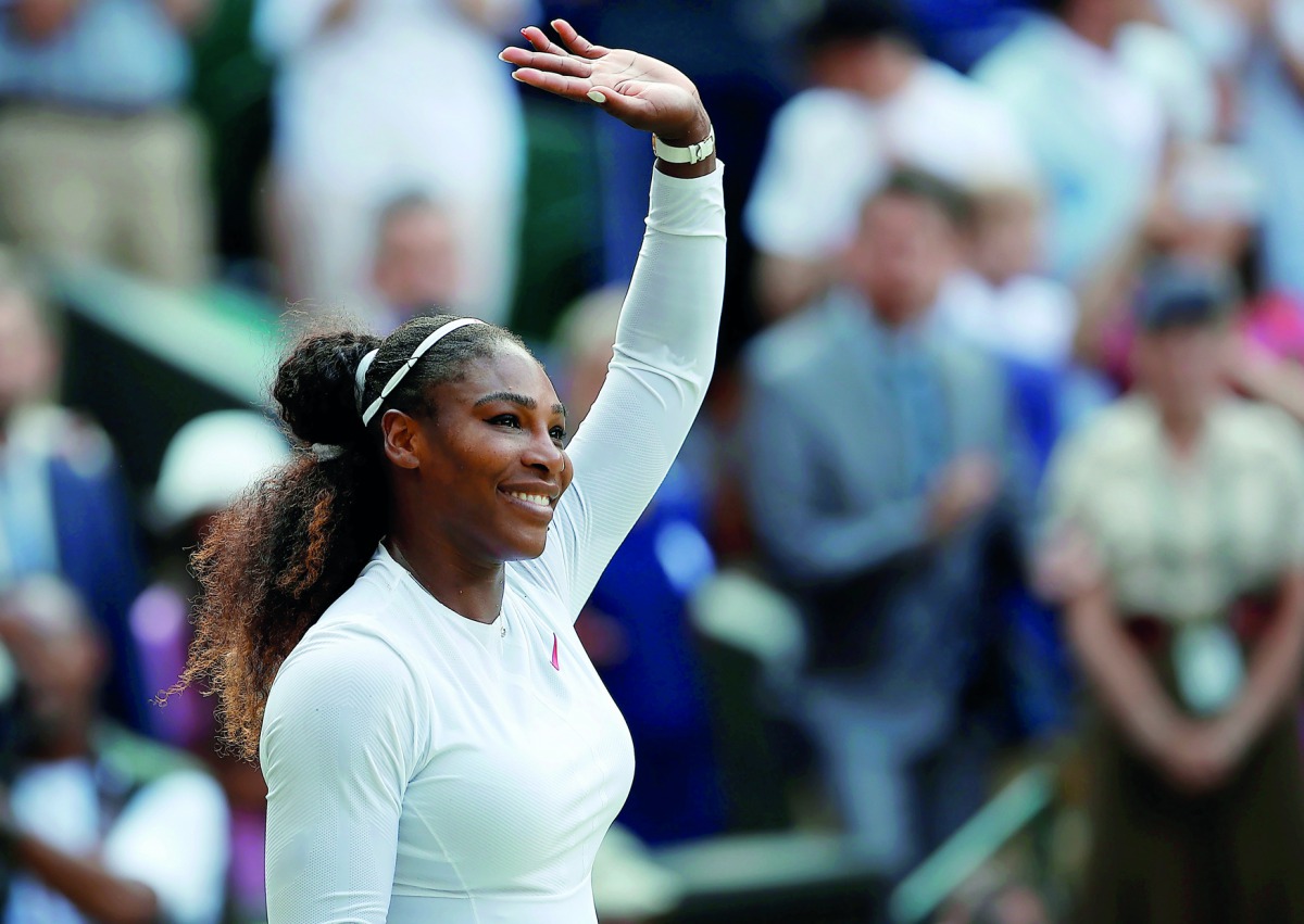 Serena Williams of the US waves after losing the women’s singles final against Germany’s Angelique Kerber on Saturday.
