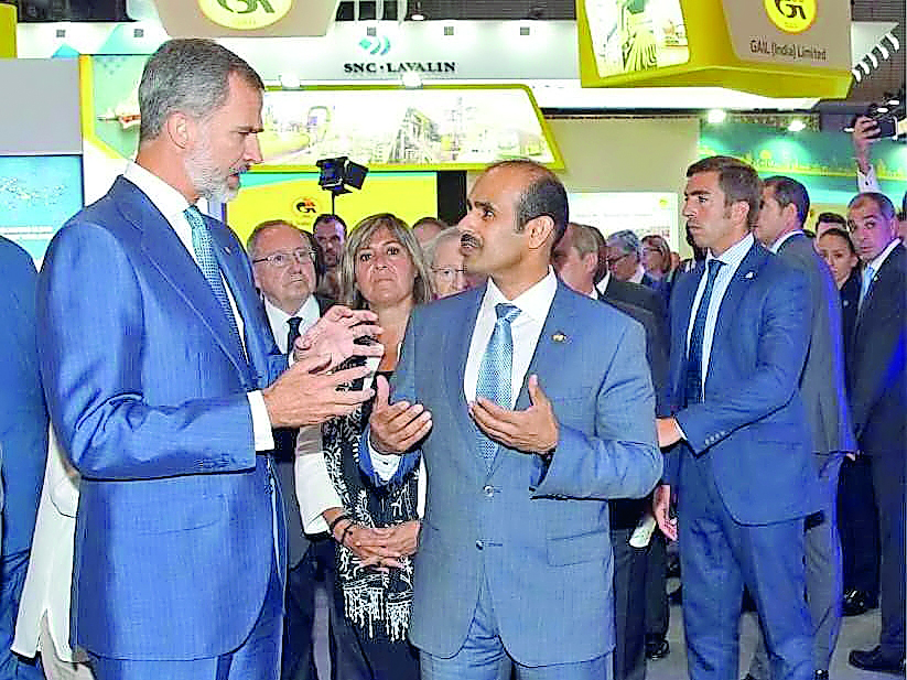Saad Sherida Al Kaabi, President & CEO of Qatar Petroleum, receiving King Felipe VI of Spain (left) at QP’s pavilion during the official opening of the Gastech exhibition, in Barcelona, Spain.