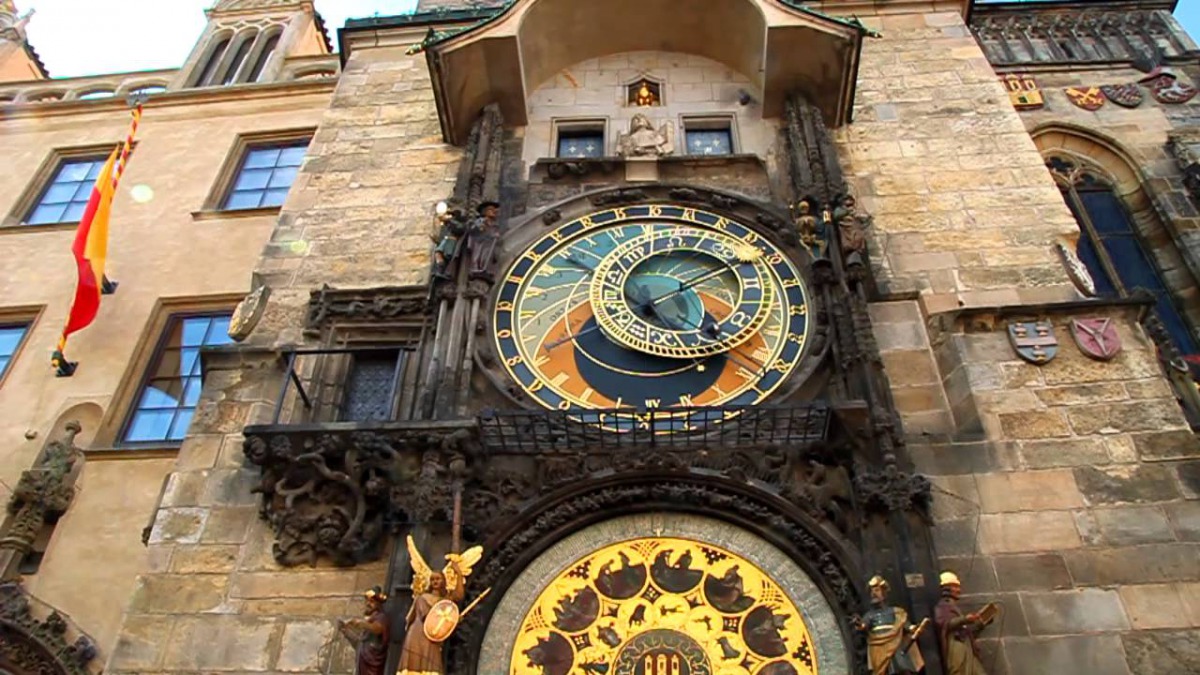Prague Astronomical Clock on the Old Town Square (Photo courtesy: YouTube / Isaac Fernández)

