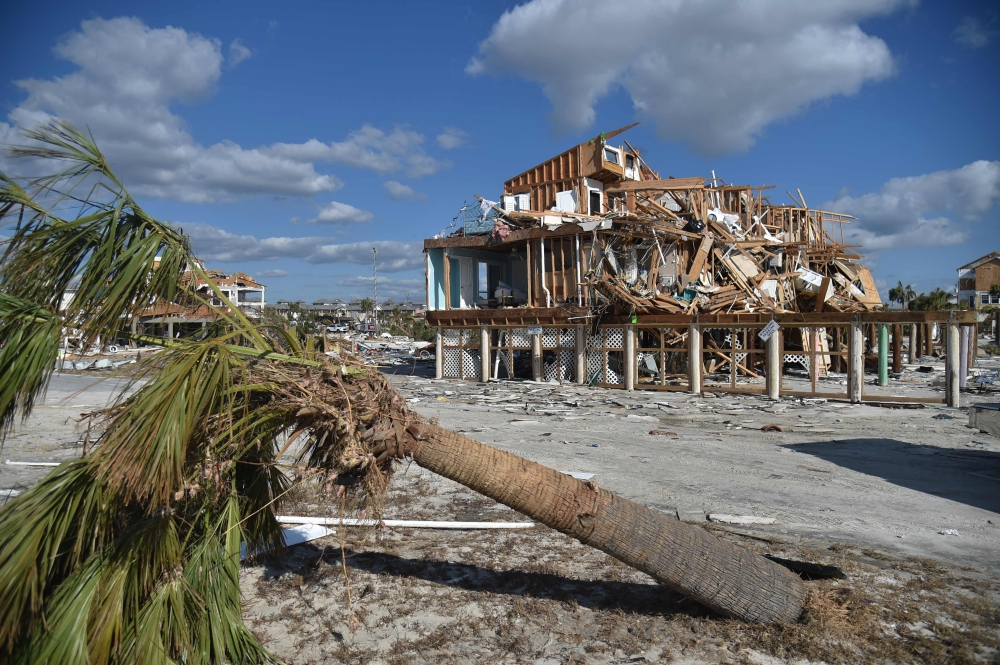 View of the damaged caused by Hurricane Michael in Mexico Beach, Florida, on October 13, 2018. / AFP / HECTOR RETAMAL 