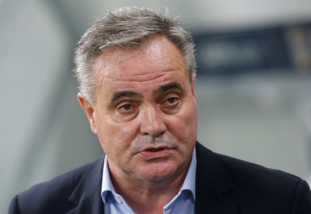 Slovenia coach Tomaz Kavcic before the match REUTERS/Borut Zivulovic
